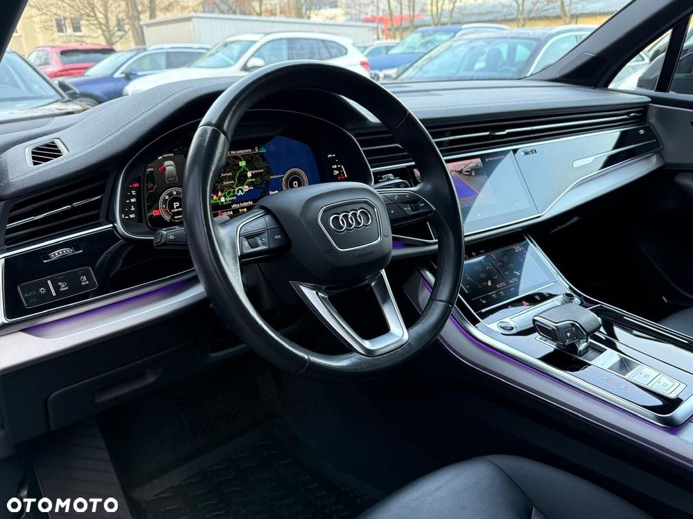 Audi Q7 - 13