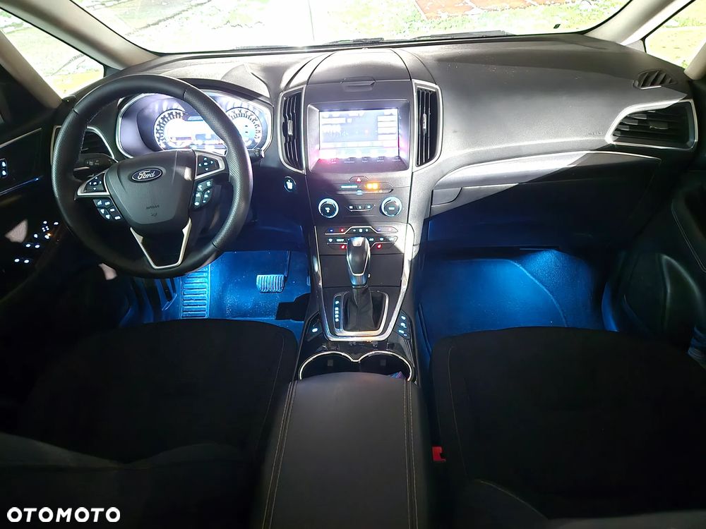 Ford S-Max 2.0 TDCi Trend PowerShift - 9