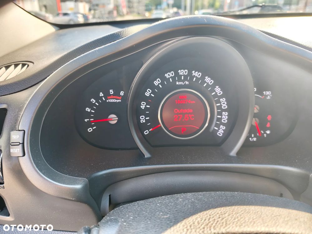 Kia Sportage 2.0 CRDI XL AWD - 14
