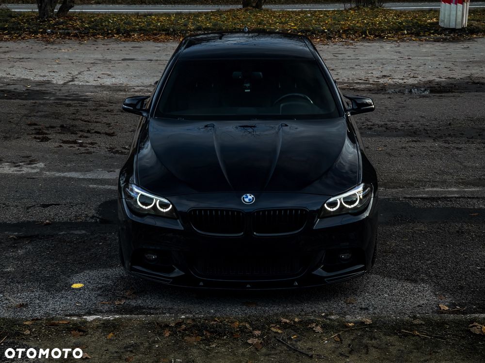 BMW Seria 5 525d xDrive Modern Line - 30