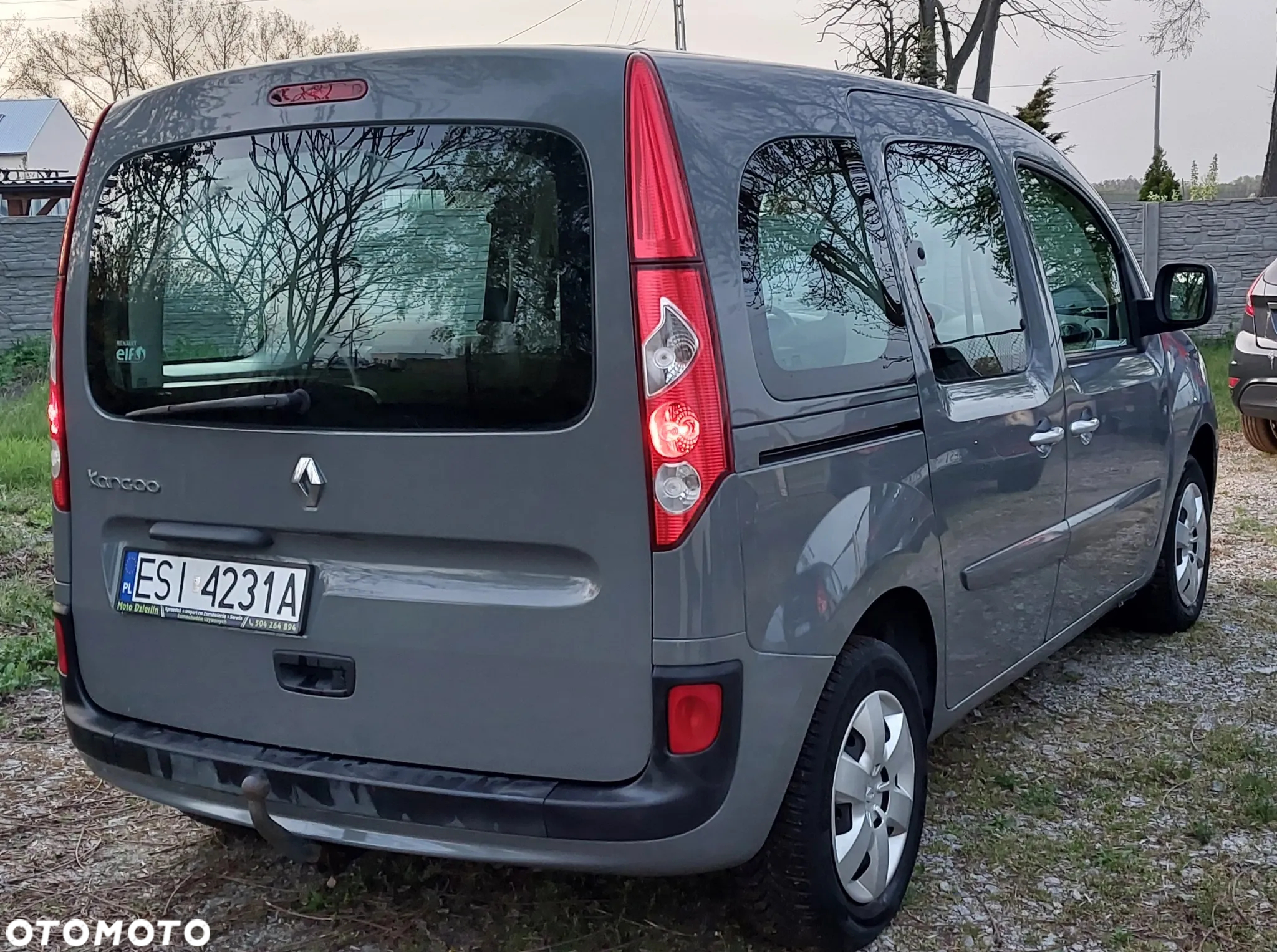 Renault Kangoo 1.6 16V 105 Happy Family - 3