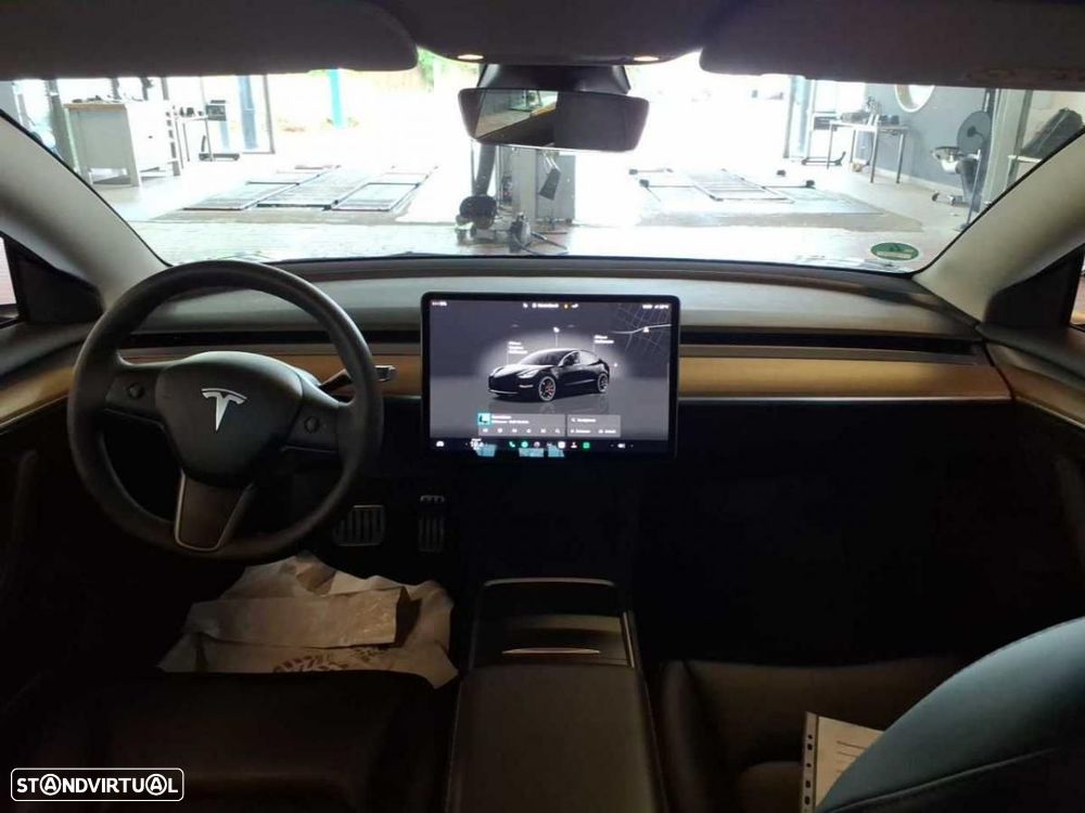 Tesla Model 3 Long Range AWD Dual Motor Performance - 3