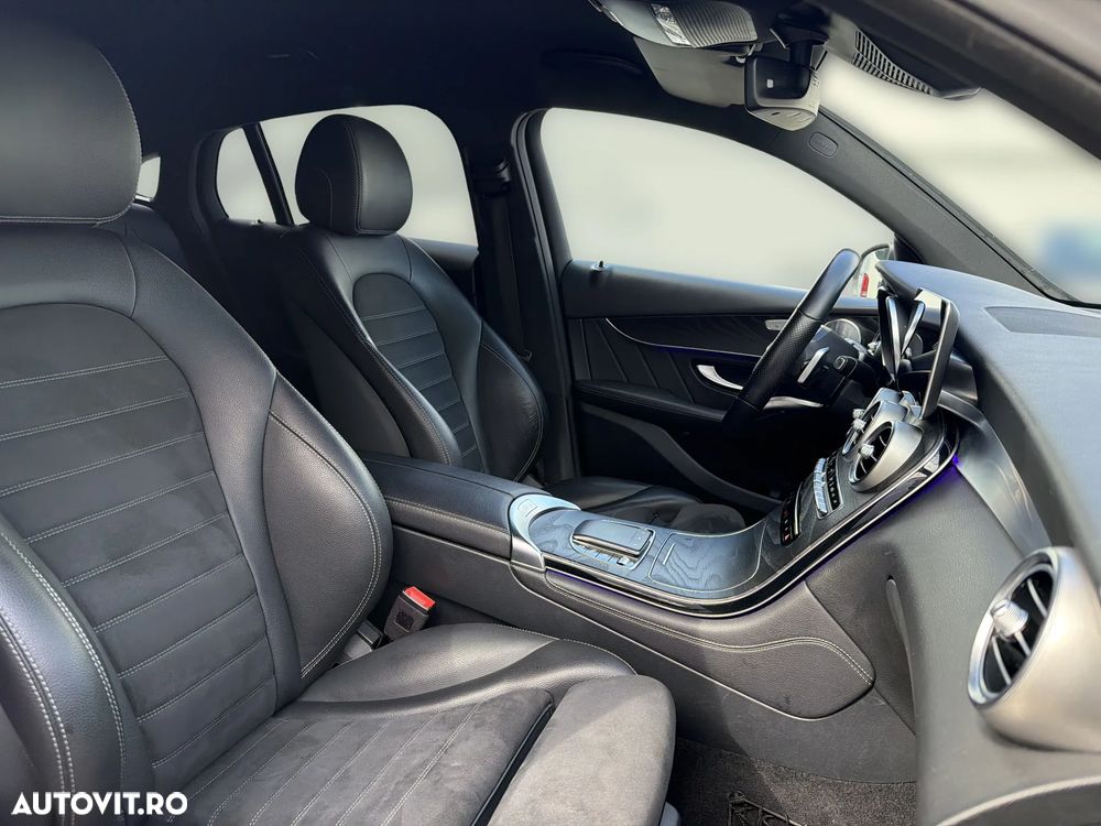 Mercedes-Benz GLC Coupe 300 e 4Matic 9G-TRONIC AMG Line Plus - 18