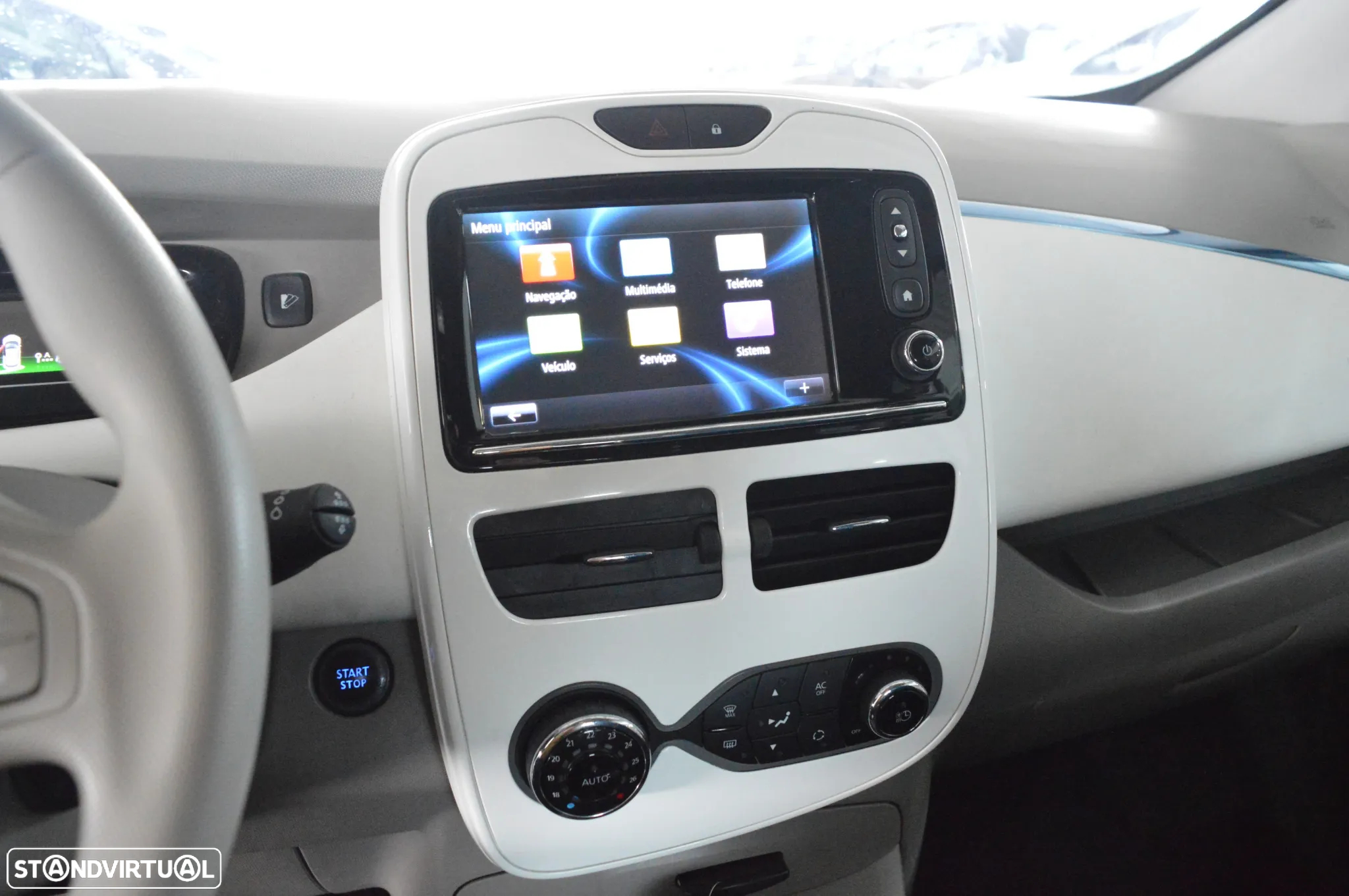 Renault Zoe (c/ Bateria) Life - 14