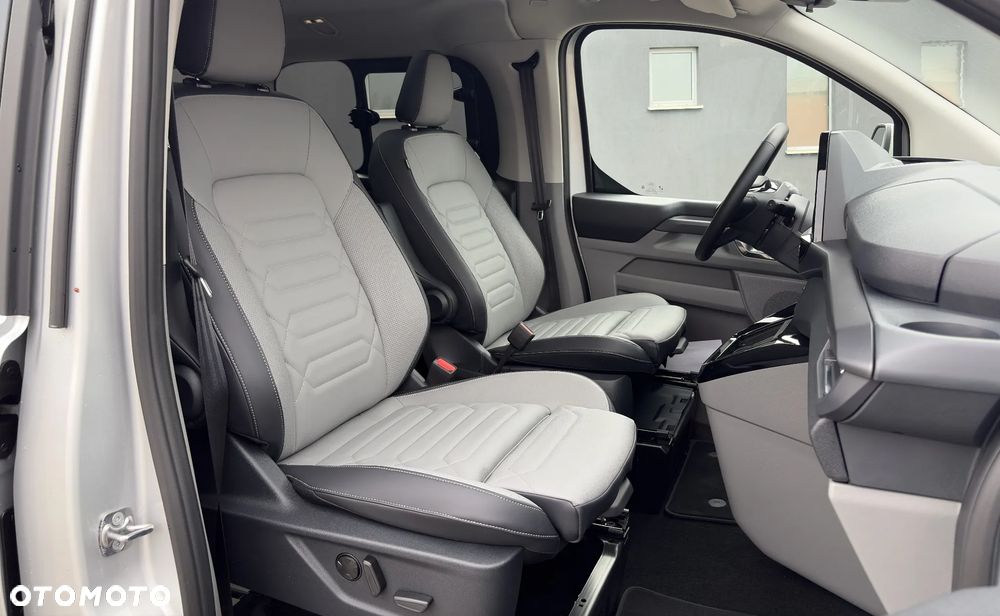 Ford Tourneo Custom 2.0 EcoBlue 320 AWD L2 Titanium - 19