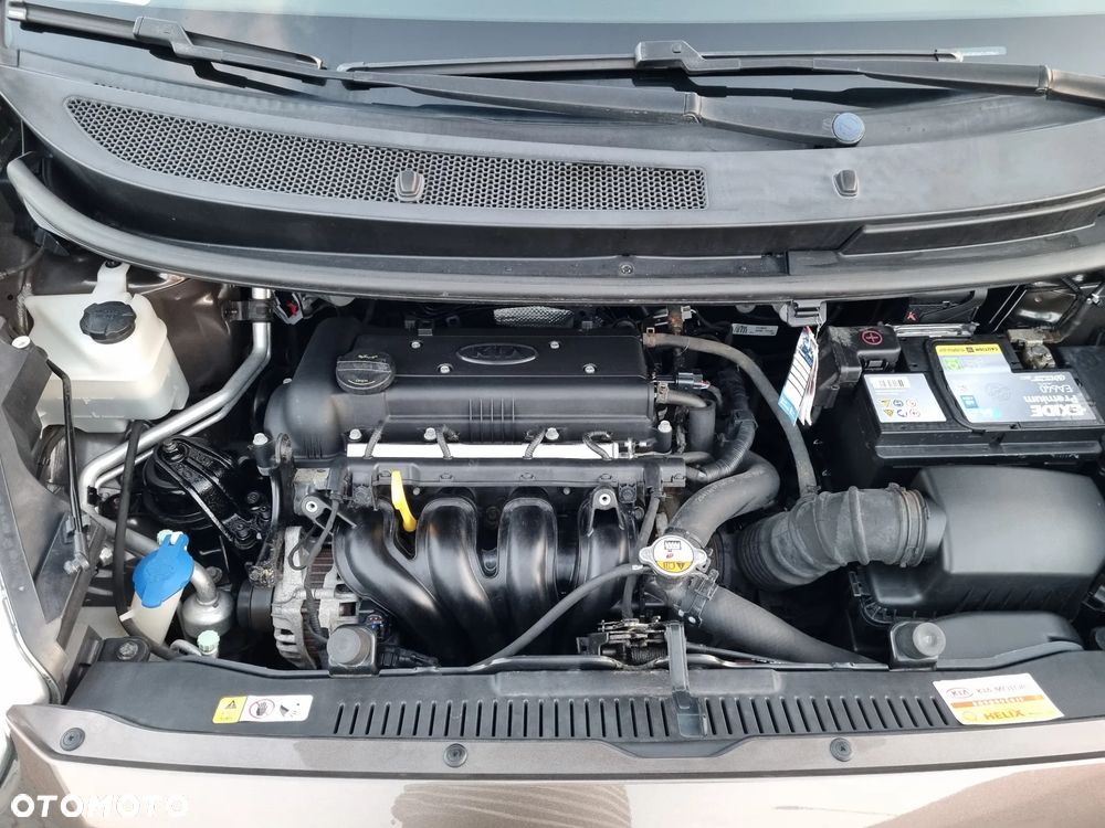 Kia Venga 1.4 M - 24