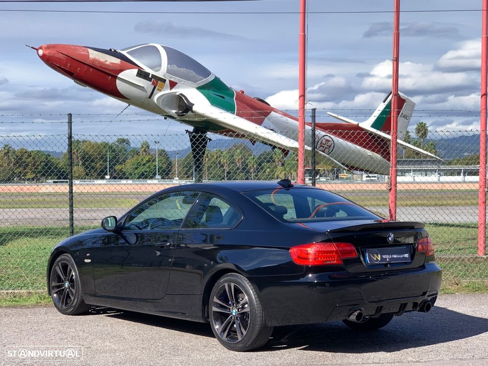 BMW 320 d Coupe Edição M - 3