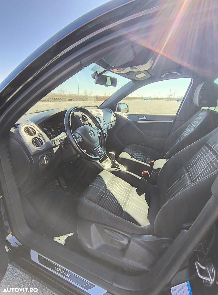 Volkswagen Tiguan - 13