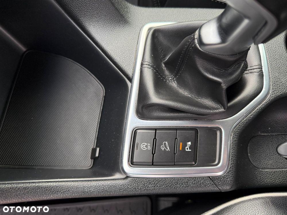 Kia Sportage 1.6 GDI 2WD Attract - 24