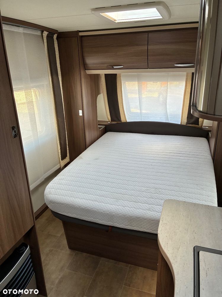 Burstner Averso top 485ts - 25