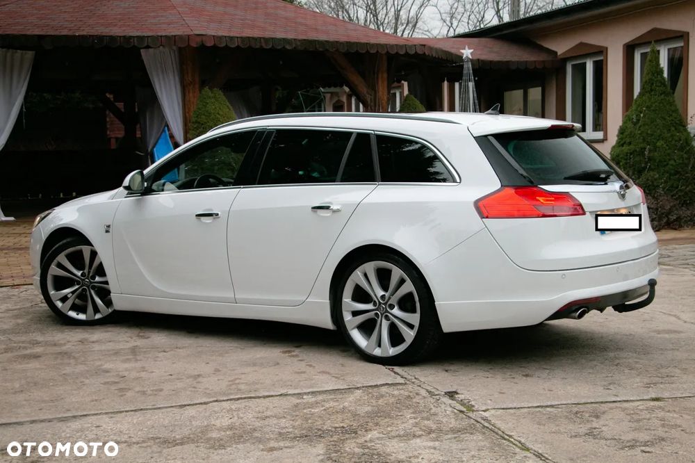 Opel Insignia 2.0 CDTI - 10