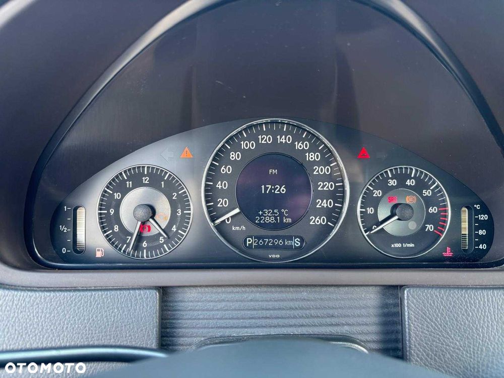 Mercedes-Benz CLK - 7