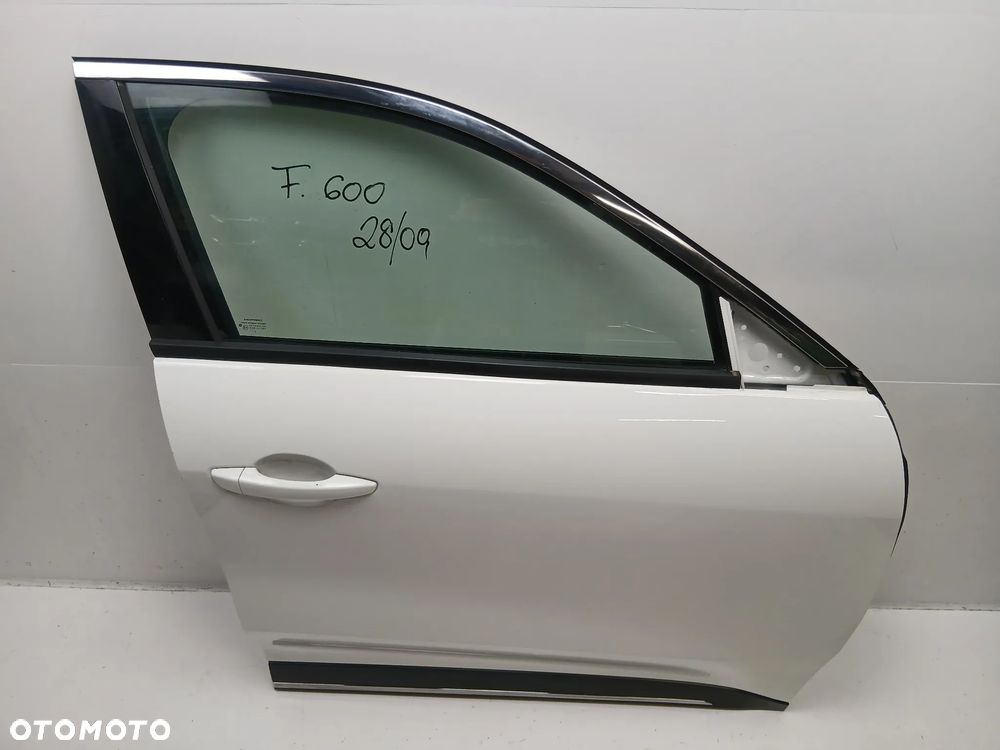 Drzwi przód przednie prawe Fiat 600 2023-