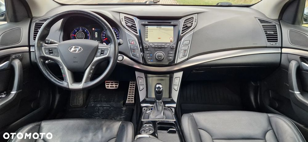 Hyundai i40 Kombi 1.7 CRDi DCT Premium - 7