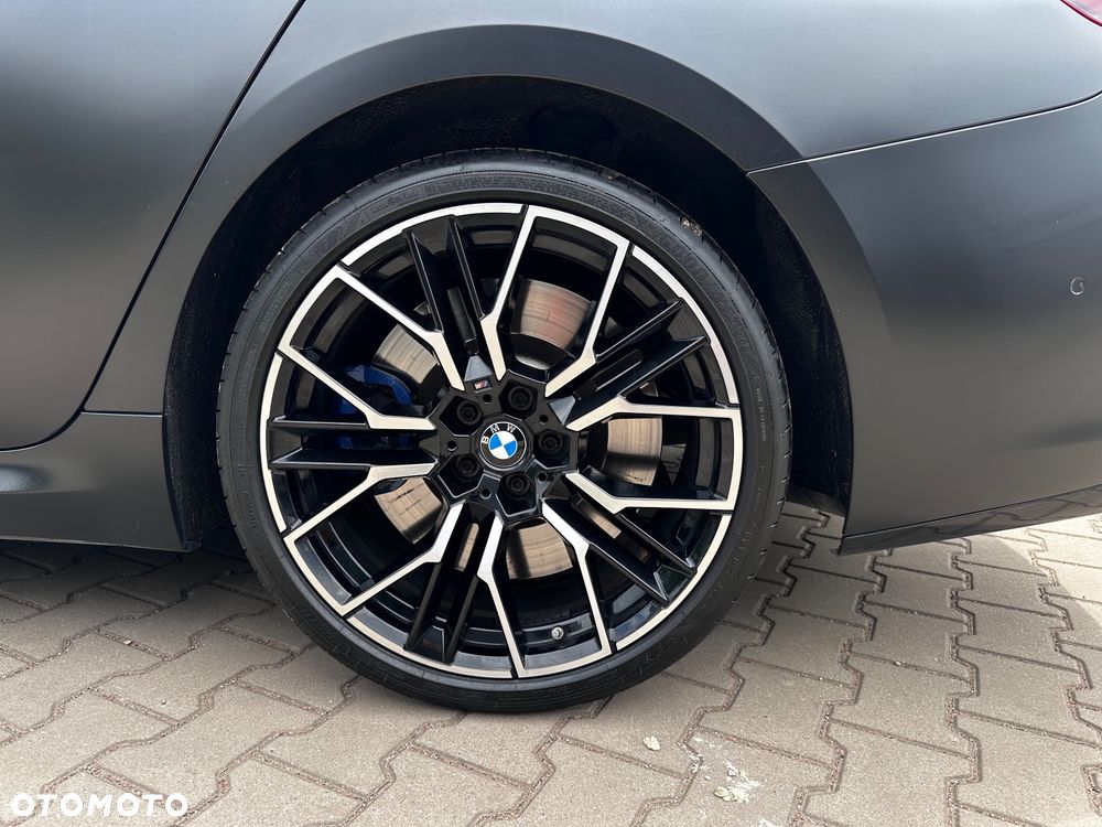 BMW Seria 8 - 16