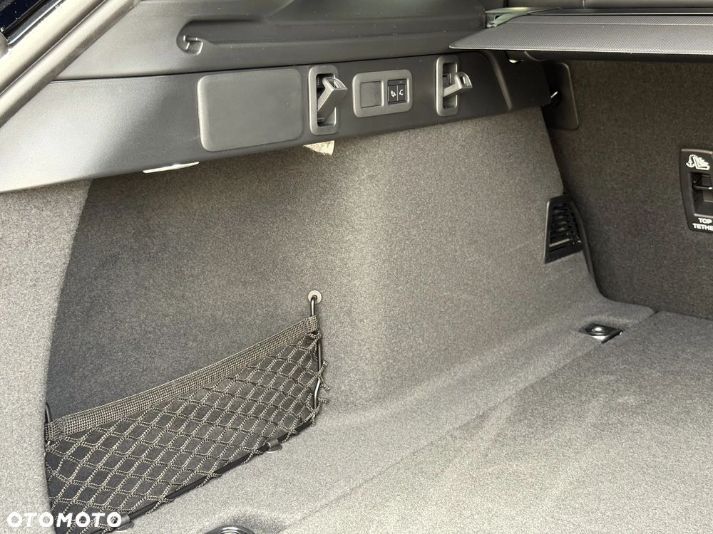 Land Rover Range Rover Velar D200 S - 16