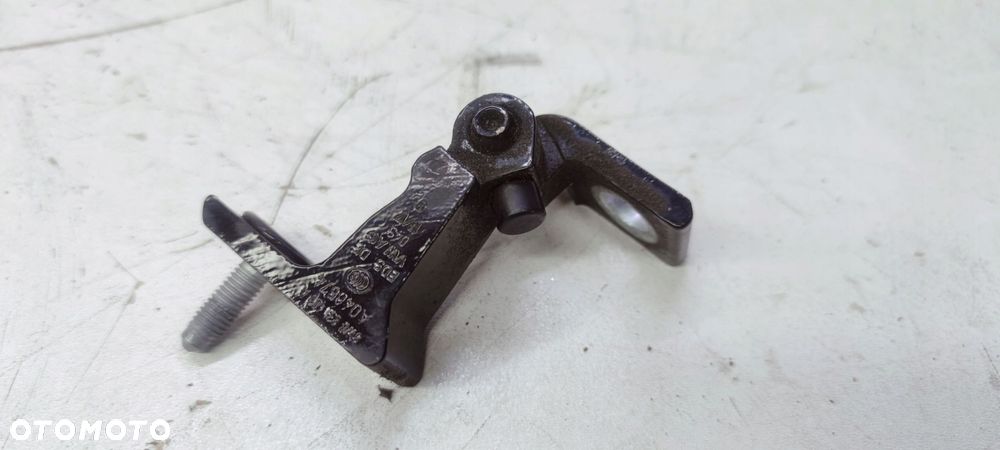 ZAWIAS DRZWI LEWY AUDI A4 B9 8W0831403A - 2