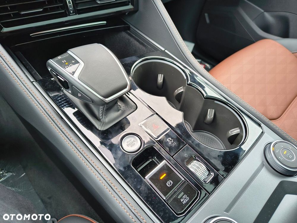 Volkswagen Touareg 3.0 V6 TDI 4Motion R-Line - 14