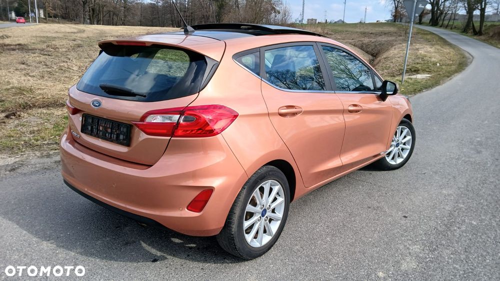 Ford Fiesta 1.0 EcoBoost S&S TITANIUM - 2