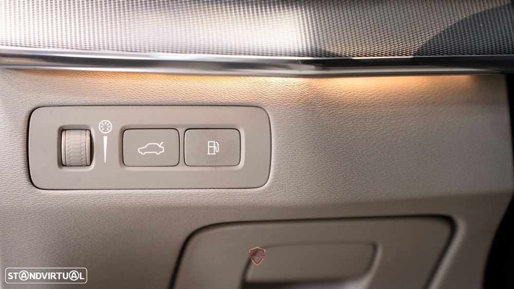 Volvo XC 90 2.0 T8 PHEV Inscription AWD - 19