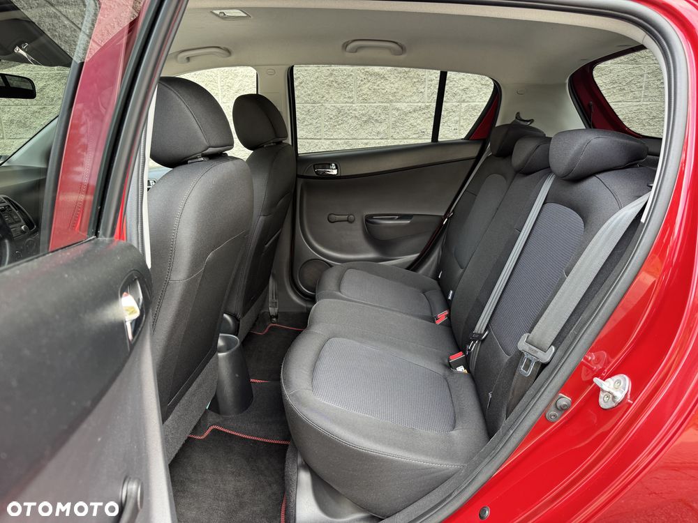 Hyundai i20 1.25 Wersja Jubileuszowa - 9