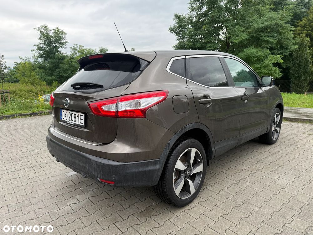 Nissan Qashqai 1.2 DIG-T Xtronic TEKNA+ - 6