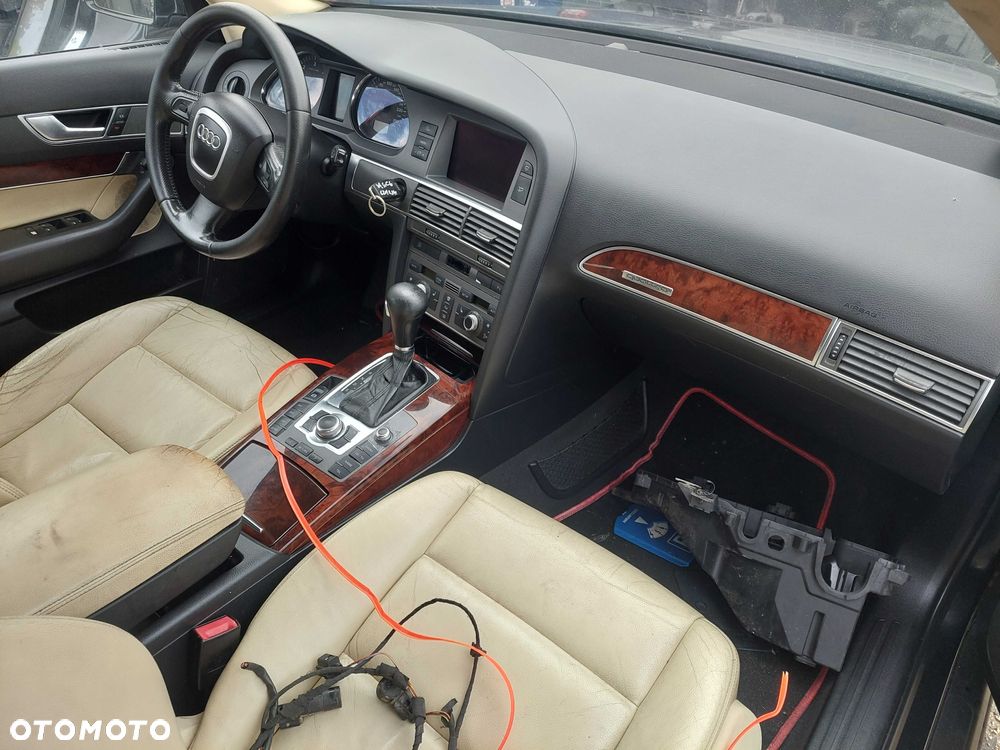 Audi A6 C6 sedan na części - 3