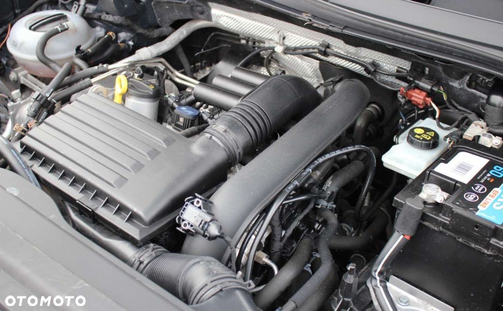 Volkswagen Tiguan - 19