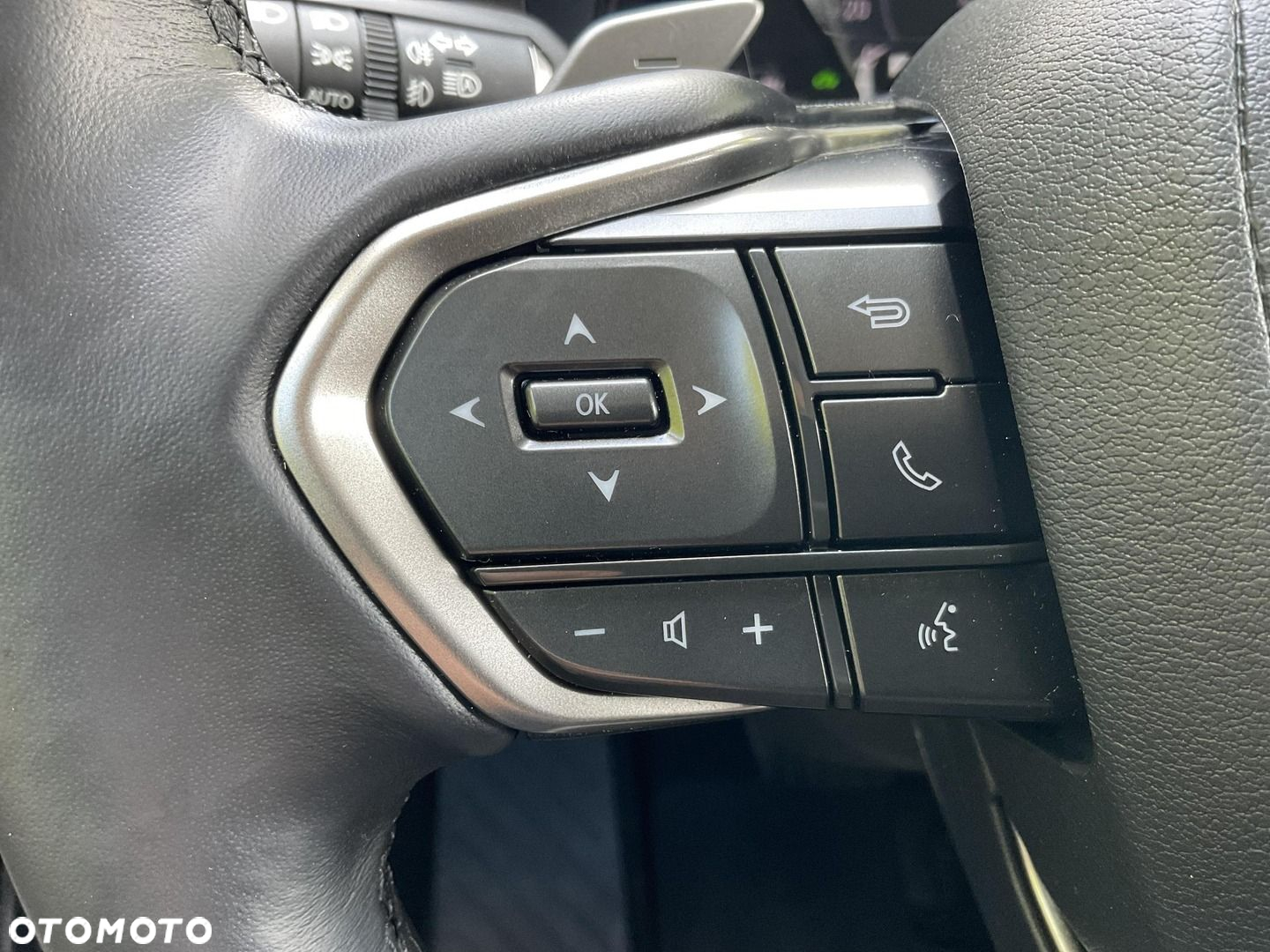 Lexus RX 450h+ Prestige - 24