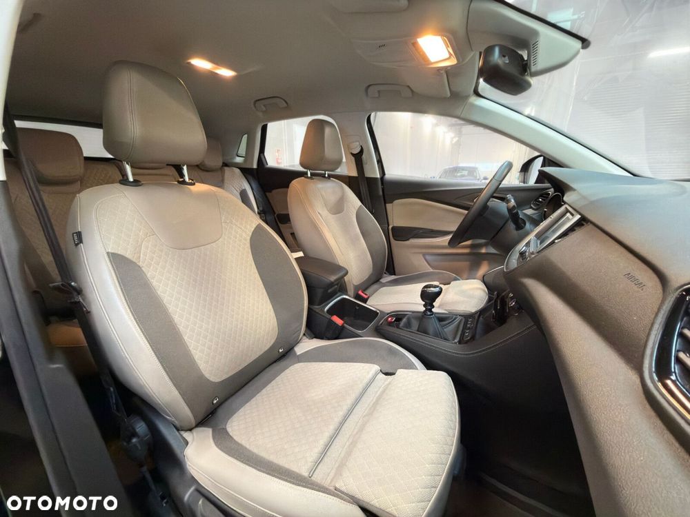 Opel Grandland X 1.2 T GPF Elite S&S - 24