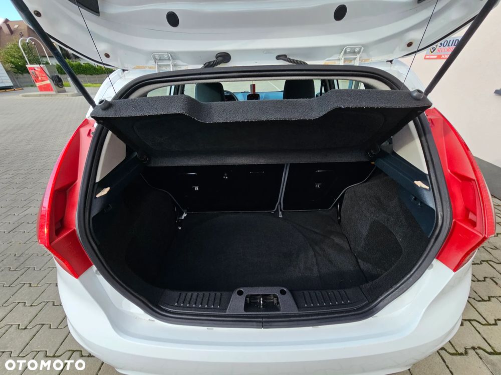 Ford Fiesta 1.25 Trend - 24