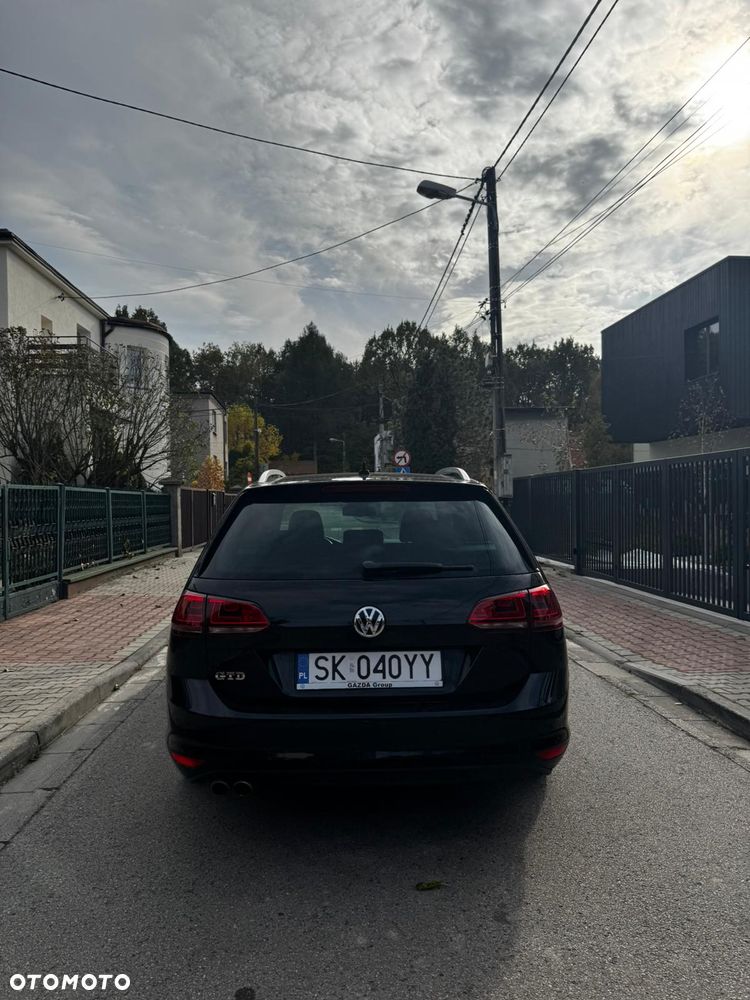 Volkswagen Golf GTD 2.0 TDI SCR DSG - 9