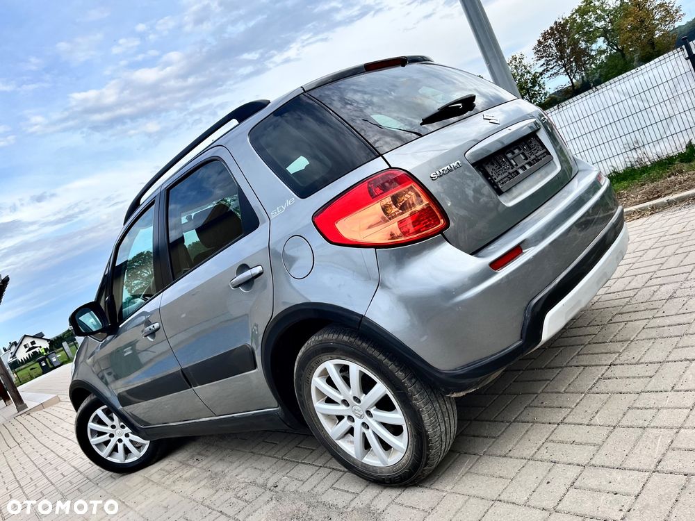 Suzuki SX4 1.6 VVT 4x2 Style - 3