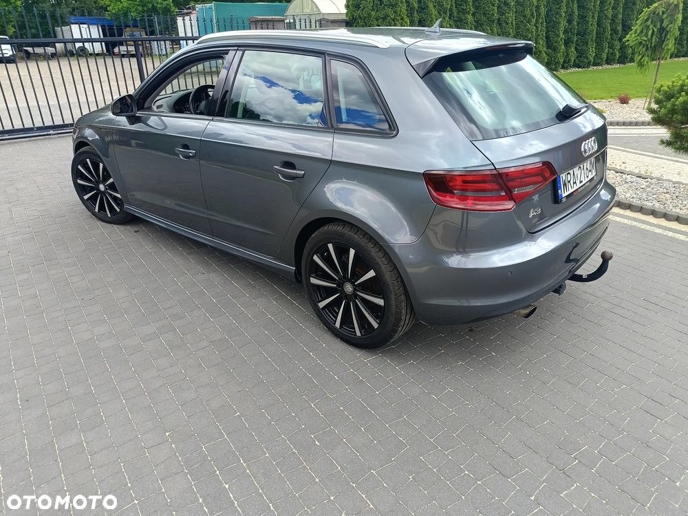 Audi A3 Sportback 1.6 TDI (clean diesel) Attraction - 4
