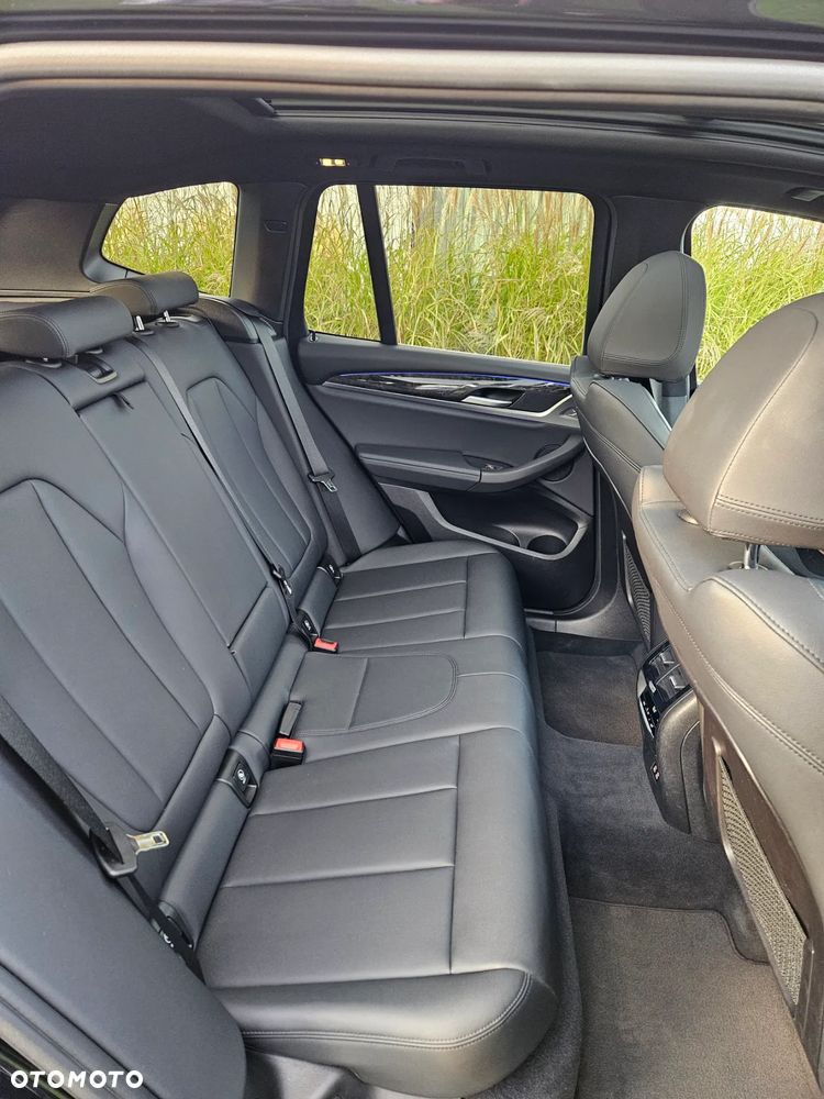 BMW X3 xDrive30i xLine - 24