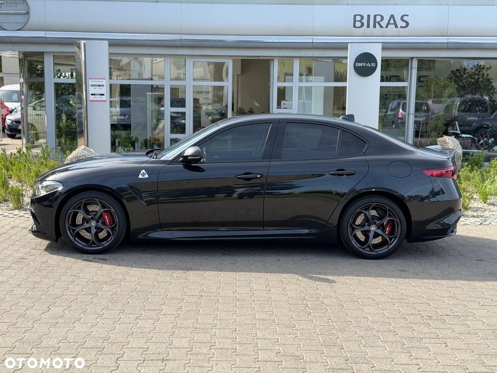 Alfa Romeo Giulia 2.9 V6 Bi-Turbo AT8 Quadrifoglio - 8