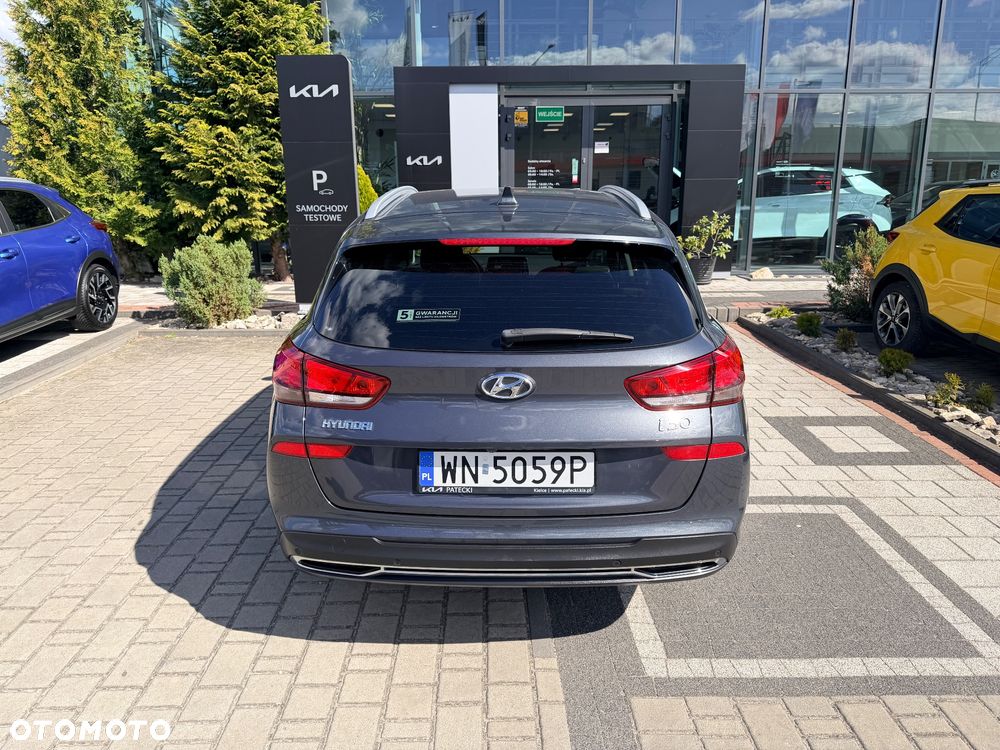 Hyundai i30 1.5 T-GDI 48V Comfort DCT - 6