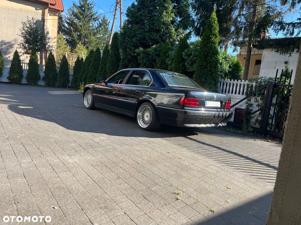BMW Seria 7 - 6