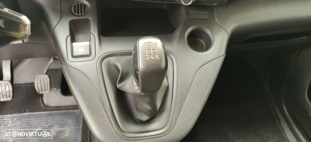 Citroën BERLINGO - 37