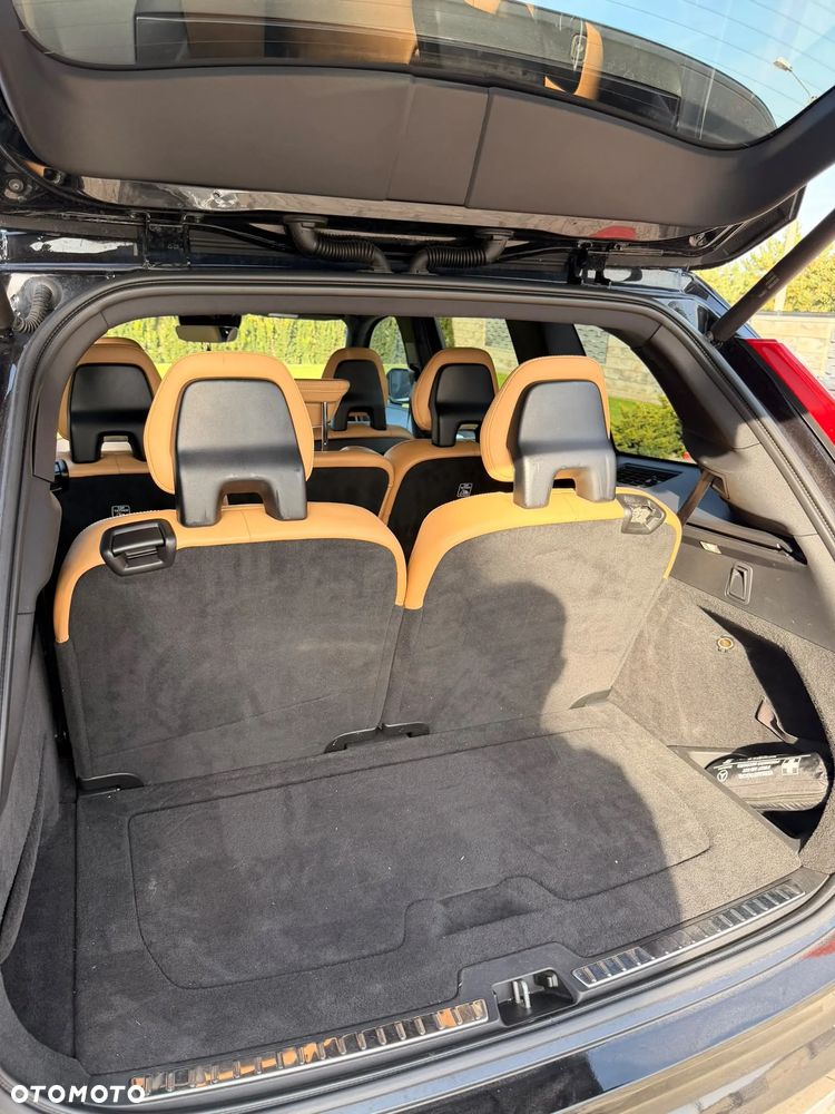 Volvo XC 90 - 16