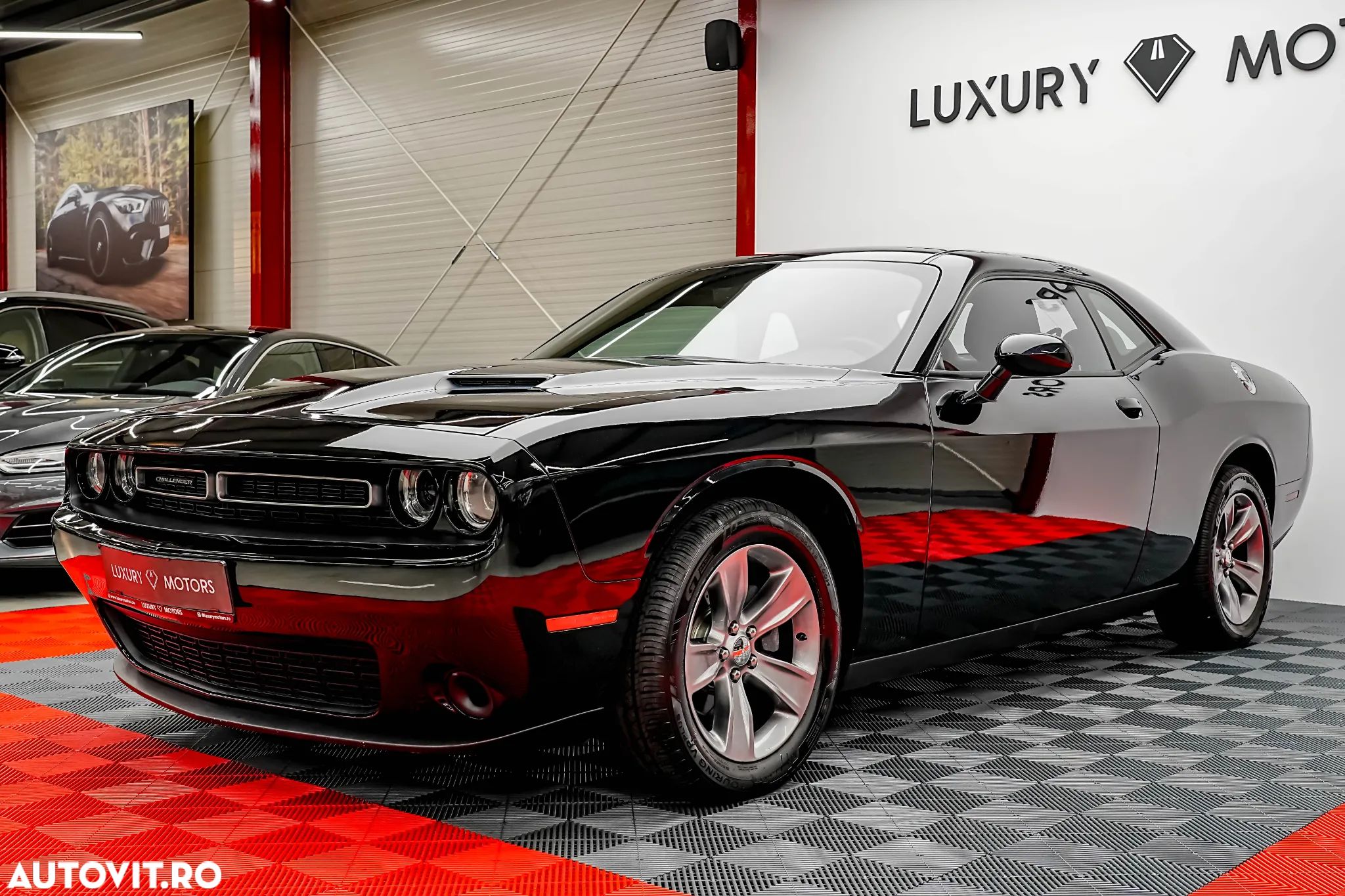 Dodge Challenger Automatik SXT Plus - 1