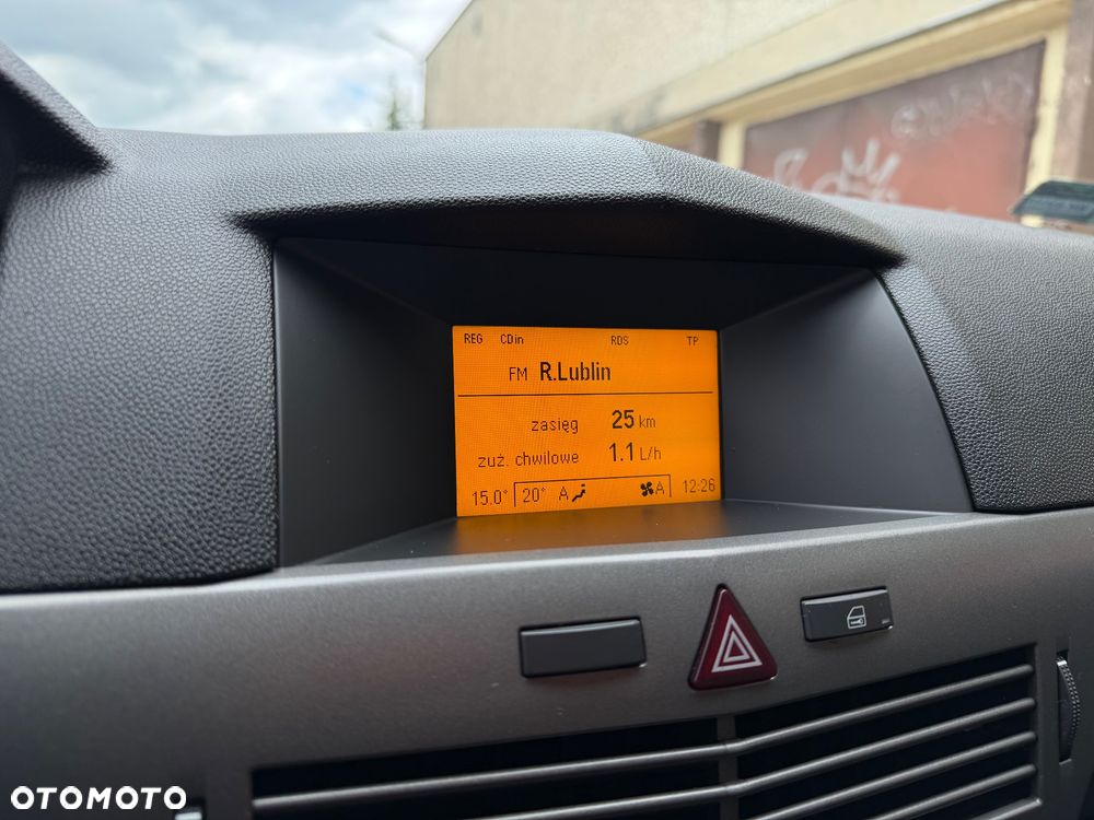 Opel Astra 1.6 Catch me now - 22