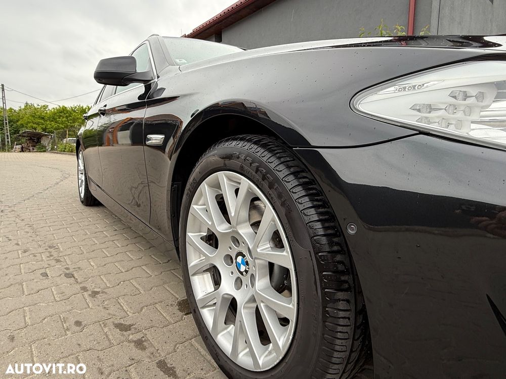 BMW Seria 5 520d Touring BluePerformance Aut. - 4