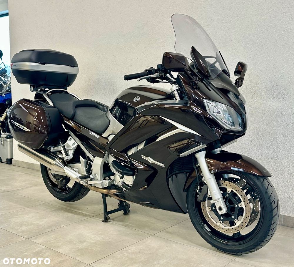 Yamaha FJR - 5