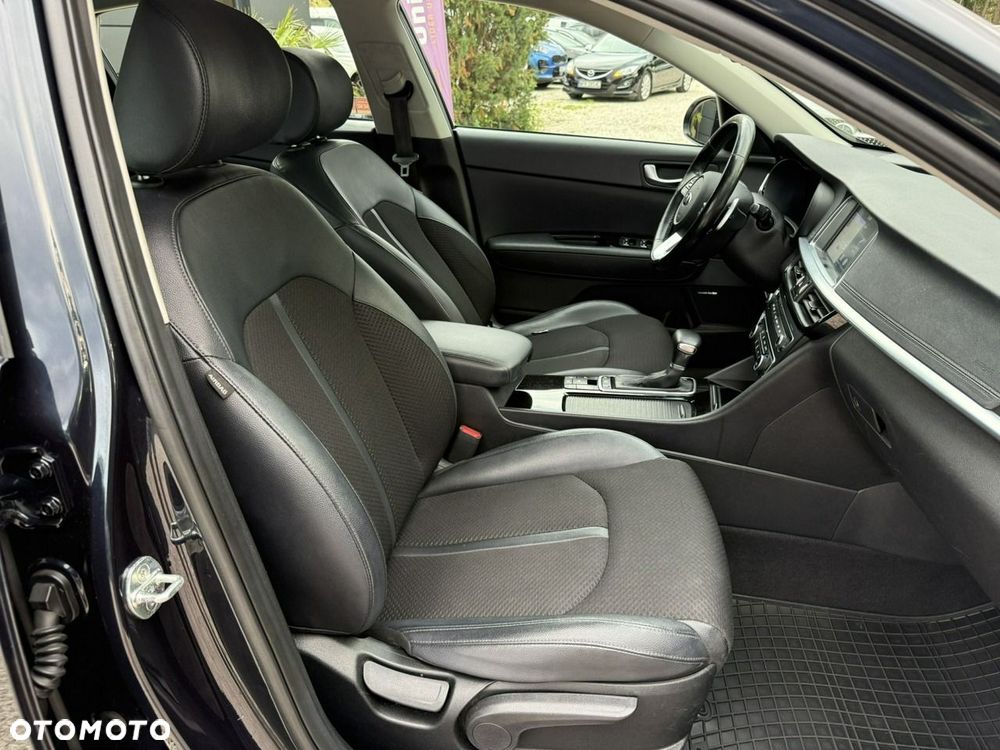 Kia Optima - 16