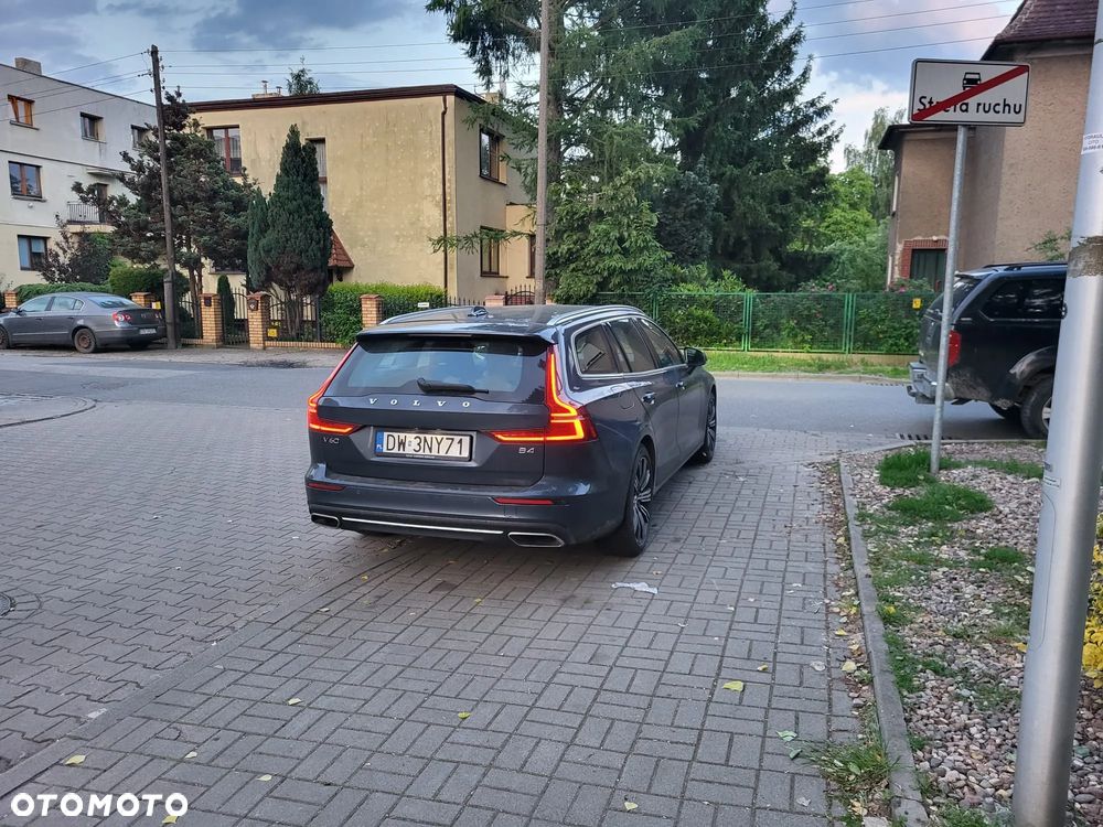 Volvo V60 B4 D Inscription - 4