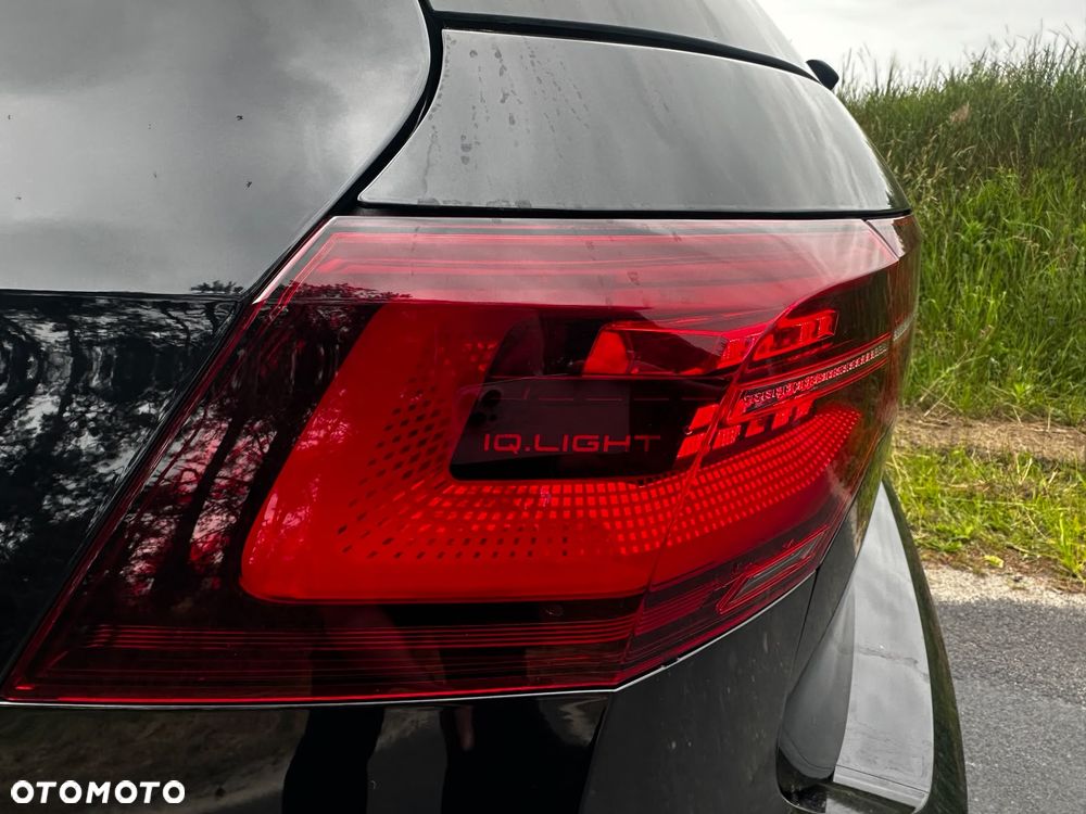 Volkswagen Golf - 12