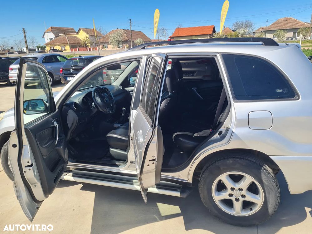 Toyota RAV4 2.0 D-4D Confort - 14