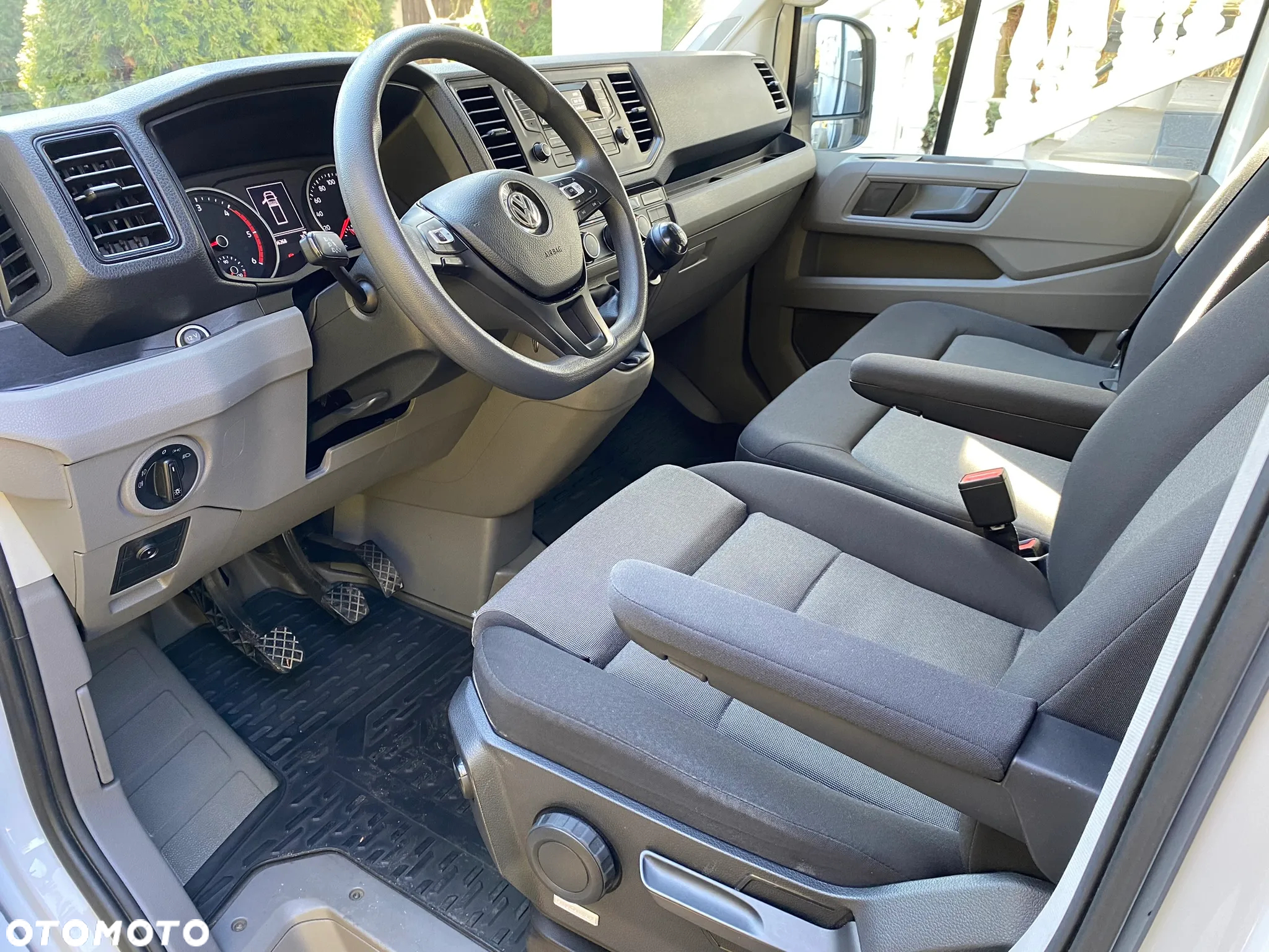 Volkswagen CRAFTER MAXI SKRZYNIA dł. 4,90m PL SALON Model 2019r. Lampy Full LED 2.0TDI 177KM - 11
