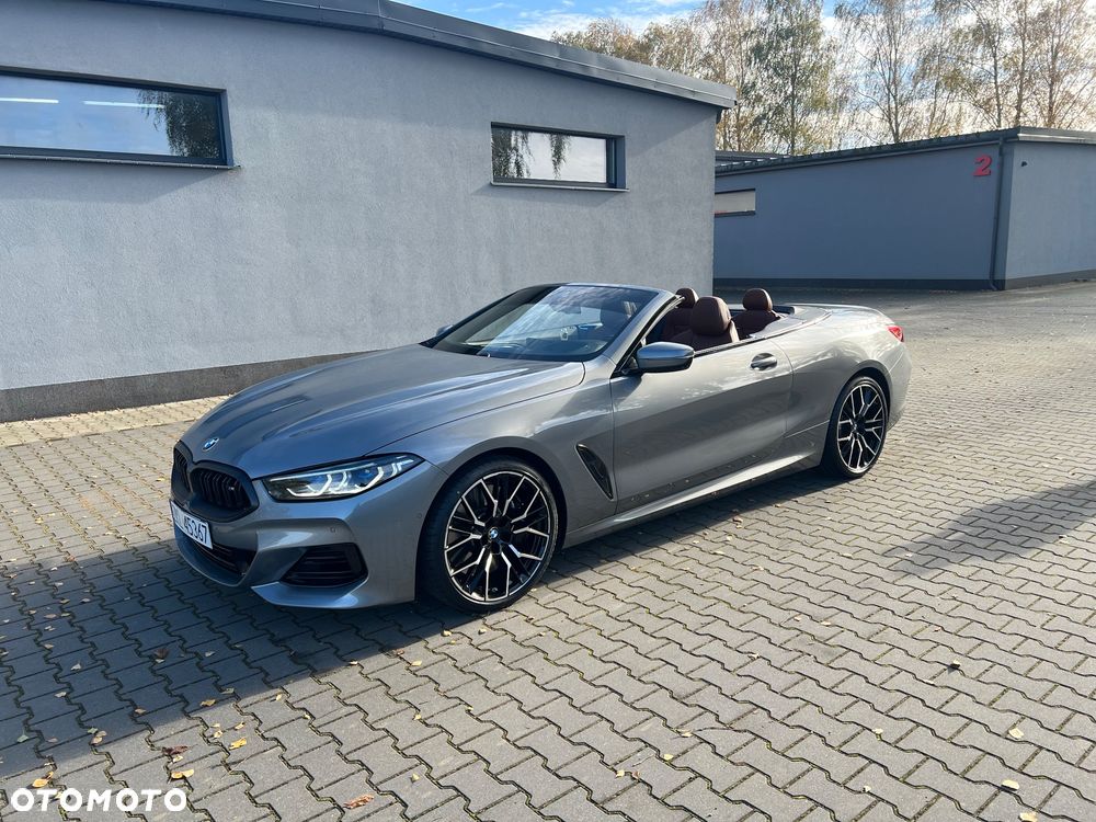 BMW Seria 8 840i - 11